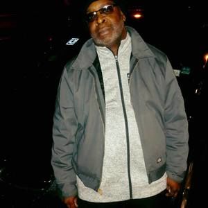 Meet your Posher, Lee